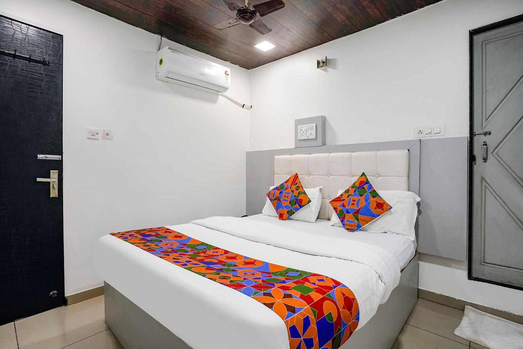 Fabexpress Park Residency - Nr Mumbai International Airport Hotel Exterior photo